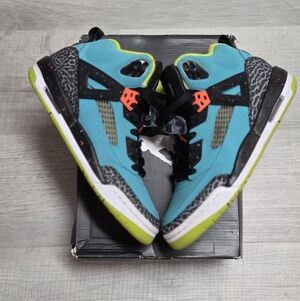 SOLD!!Jordan Spizike Dusty Cactus